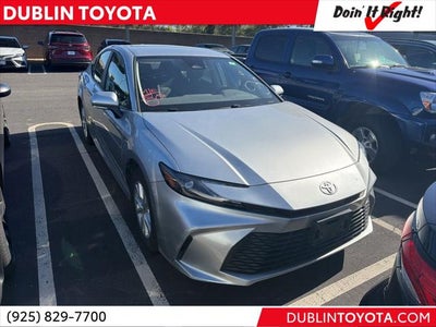 2025 Toyota Camry LE