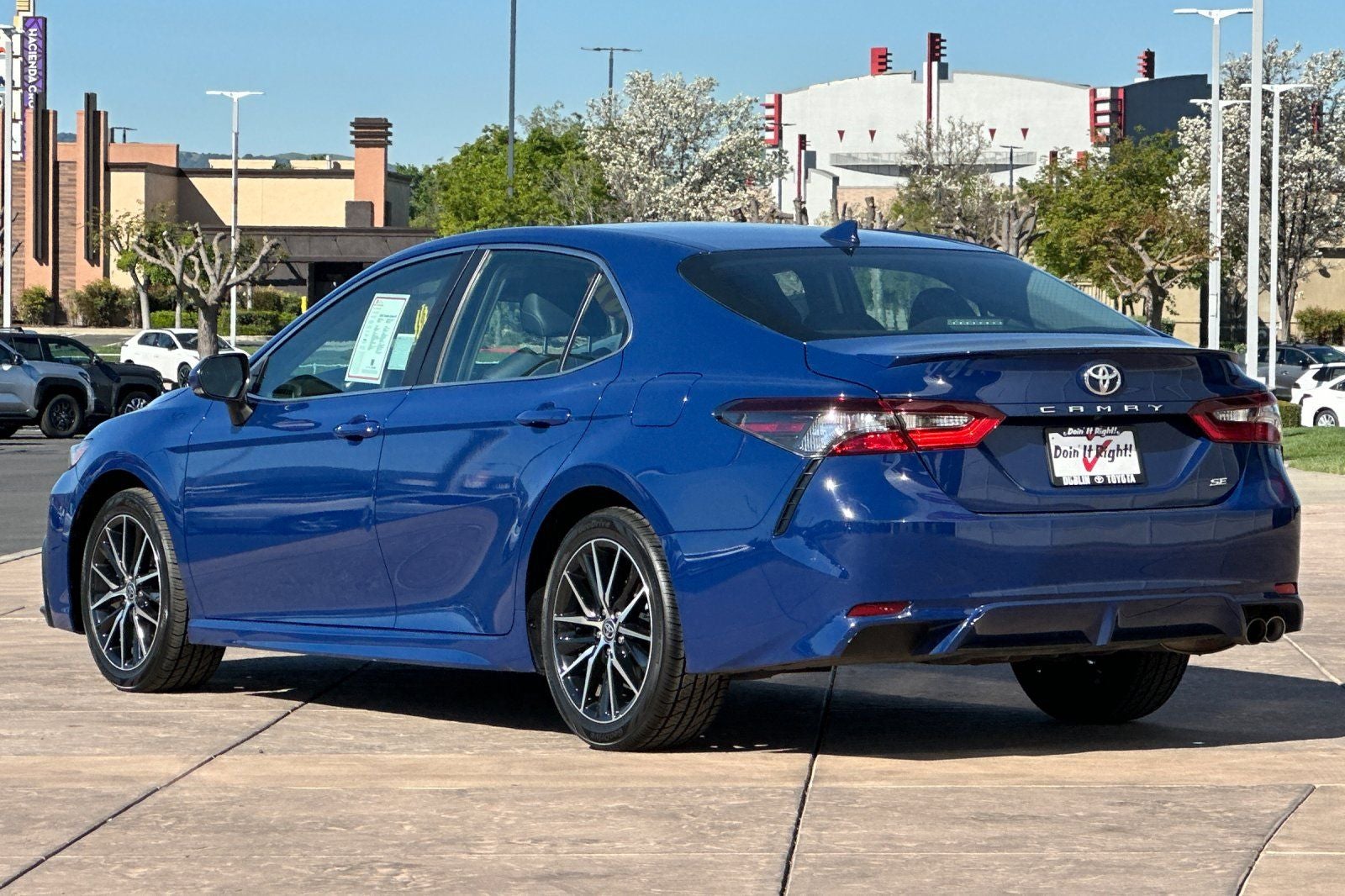 2024 Toyota Camry SE