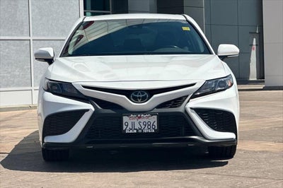 2024 Toyota Camry SE
