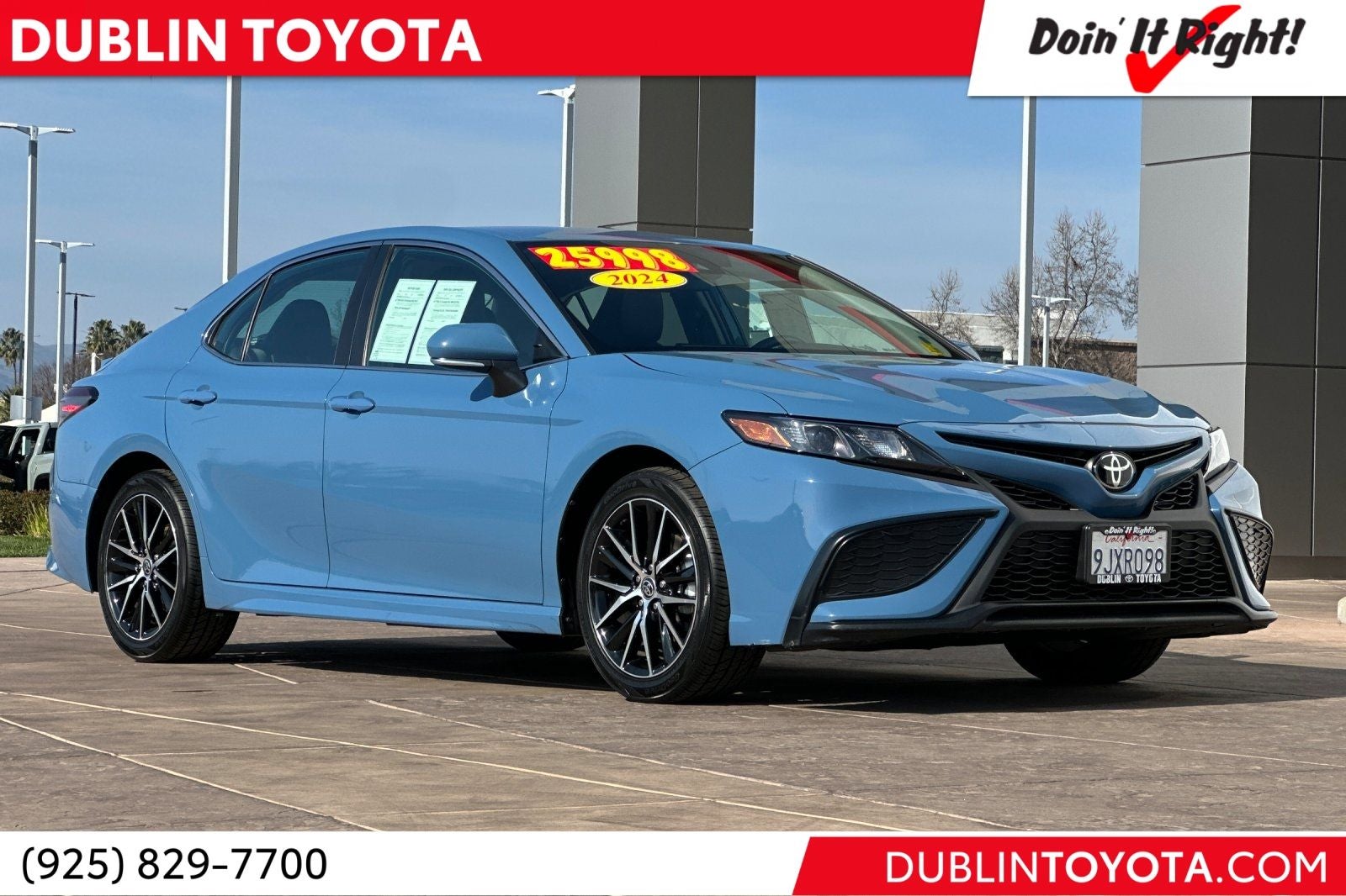 2024 Toyota Camry SE