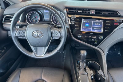 2020 Toyota Camry SE