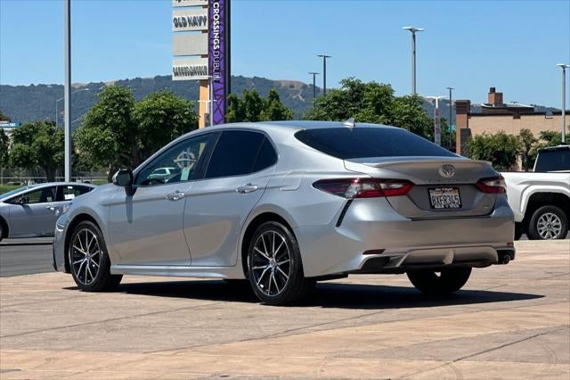2021 Toyota Camry SE