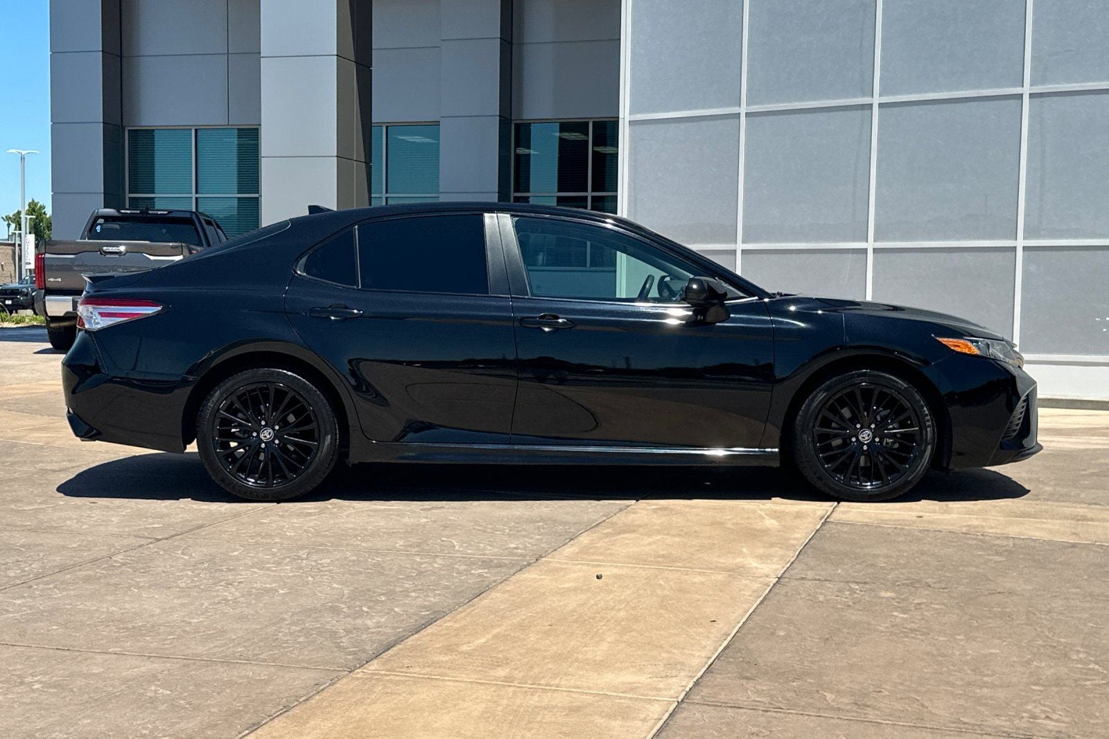 2020 Toyota Camry SE Nightshade