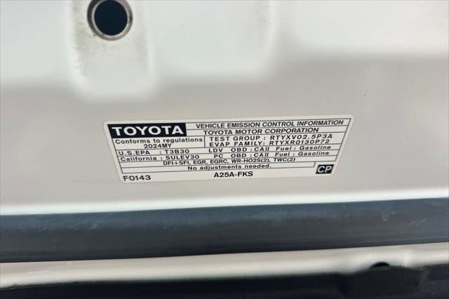 2024 Toyota Camry SE