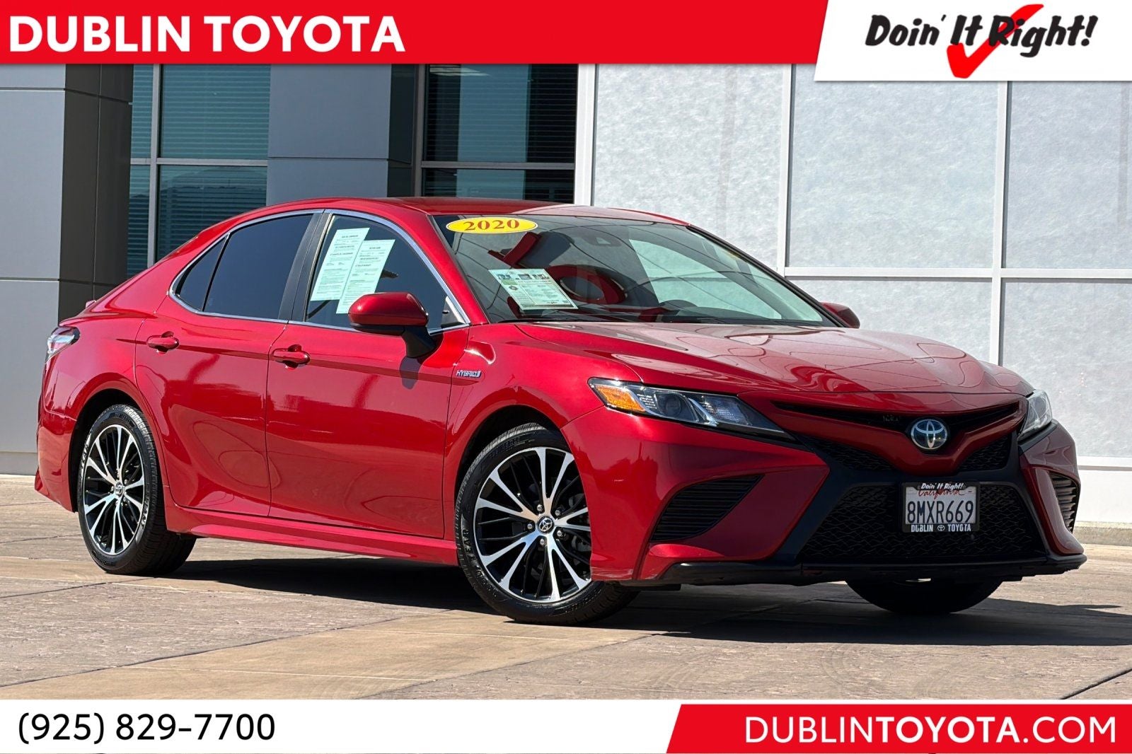 2020 Toyota Camry Hybrid SE