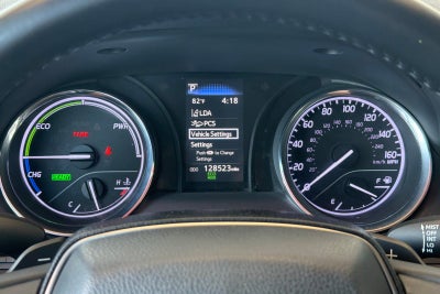 2020 Toyota Camry Hybrid SE