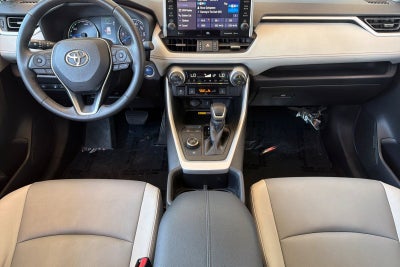 2022 Toyota RAV4 Hybrid XLE Premium