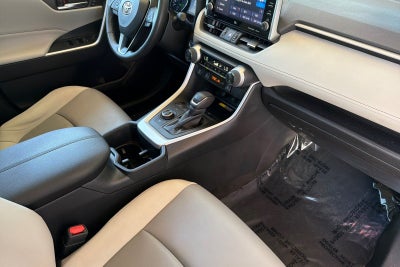 2022 Toyota RAV4 Hybrid XLE Premium