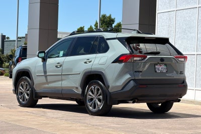 2022 Toyota RAV4 Hybrid XLE Premium