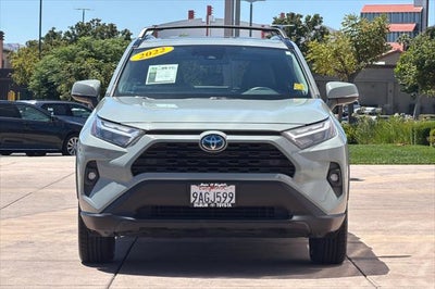 2022 Toyota RAV4 Hybrid XLE Premium
