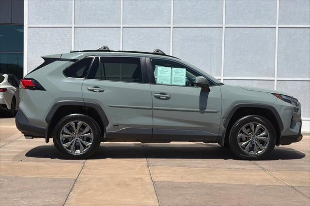 2022 Toyota RAV4 Hybrid XLE Premium