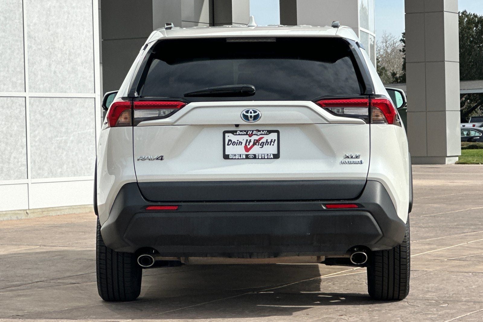 2022 Toyota RAV4 Hybrid XLE Premium