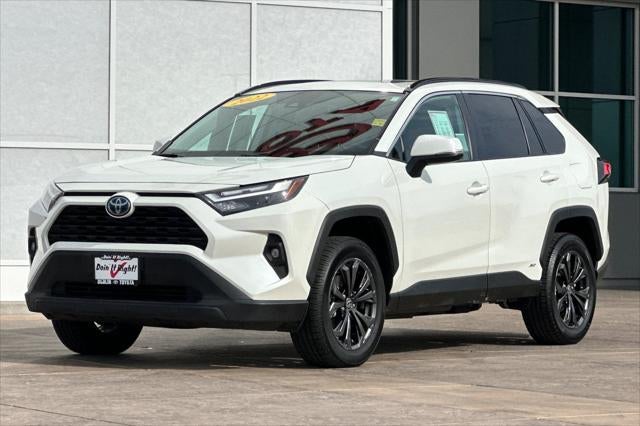 2022 Toyota RAV4 Hybrid XLE Premium