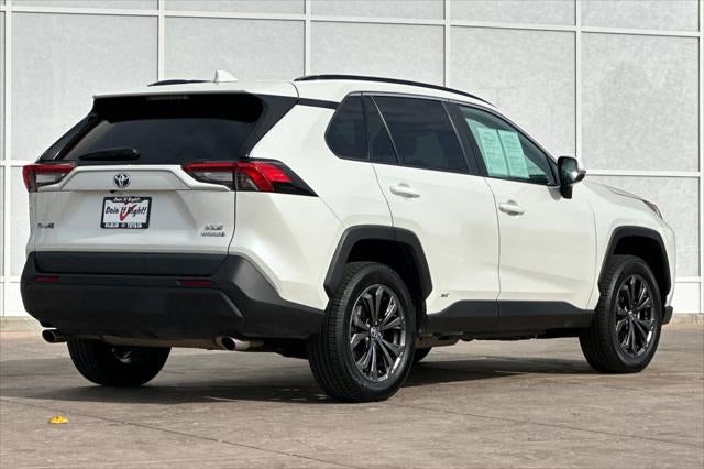 2022 Toyota RAV4 Hybrid XLE Premium