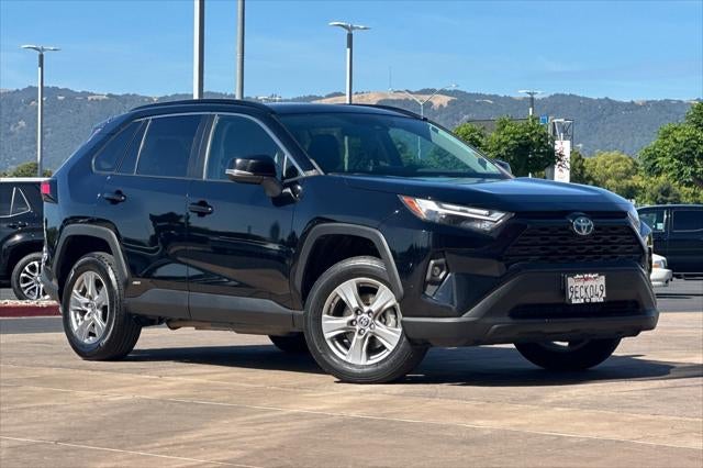 2022 Toyota RAV4 Hybrid XLE Premium