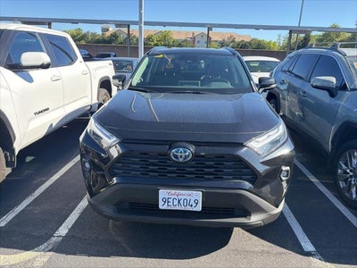 2022 Toyota RAV4 Hybrid XLE Premium