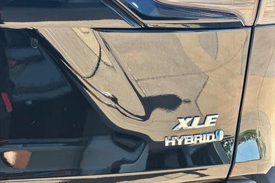 2022 Toyota RAV4 Hybrid XLE Premium