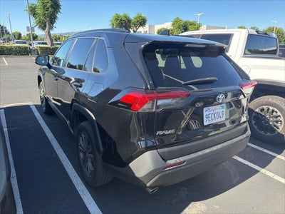 2022 Toyota RAV4 Hybrid XLE Premium