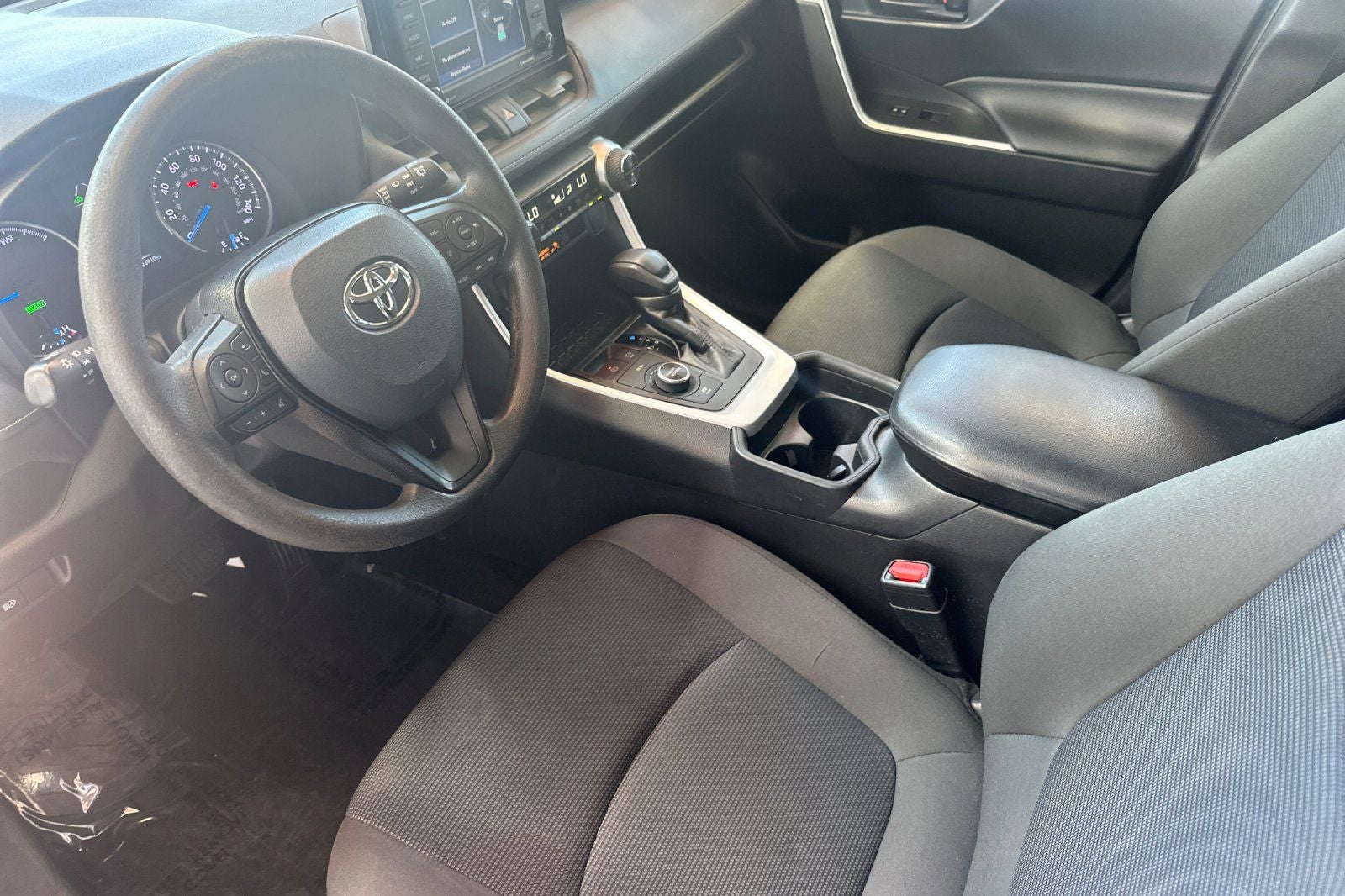 2021 Toyota RAV4 Hybrid LE