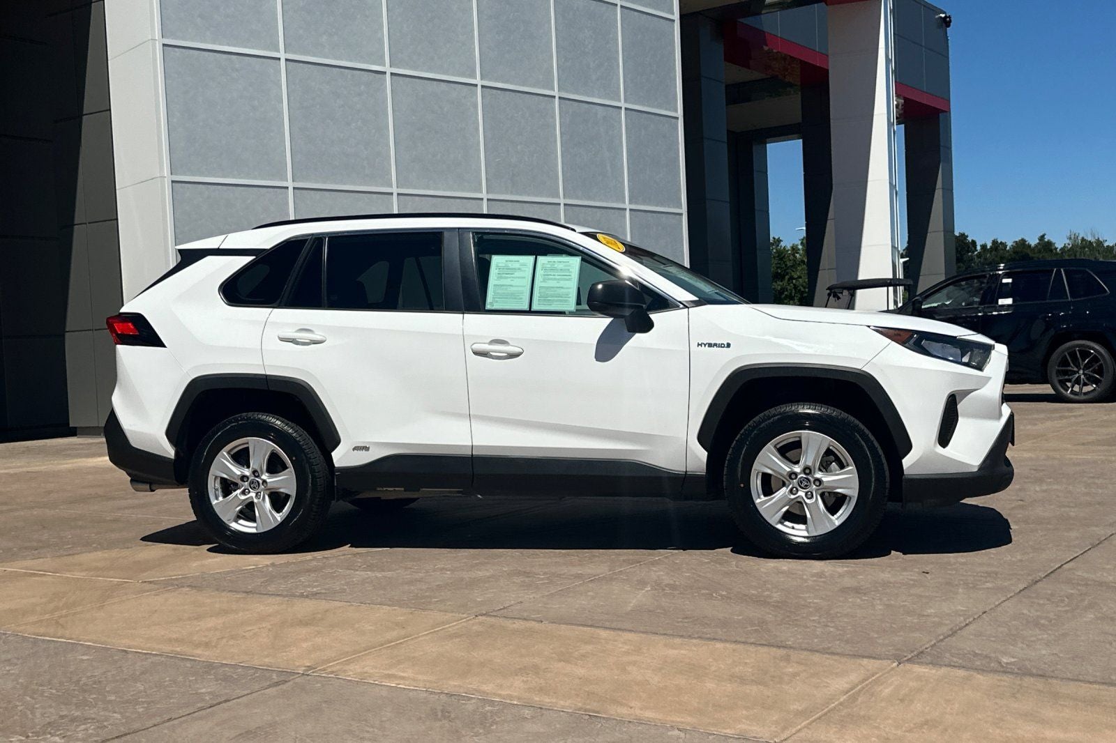 2021 Toyota RAV4 Hybrid LE
