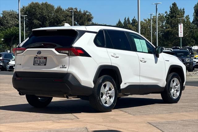 2021 Toyota RAV4 Hybrid LE
