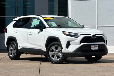 2025 Toyota RAV4 Hybrid LE