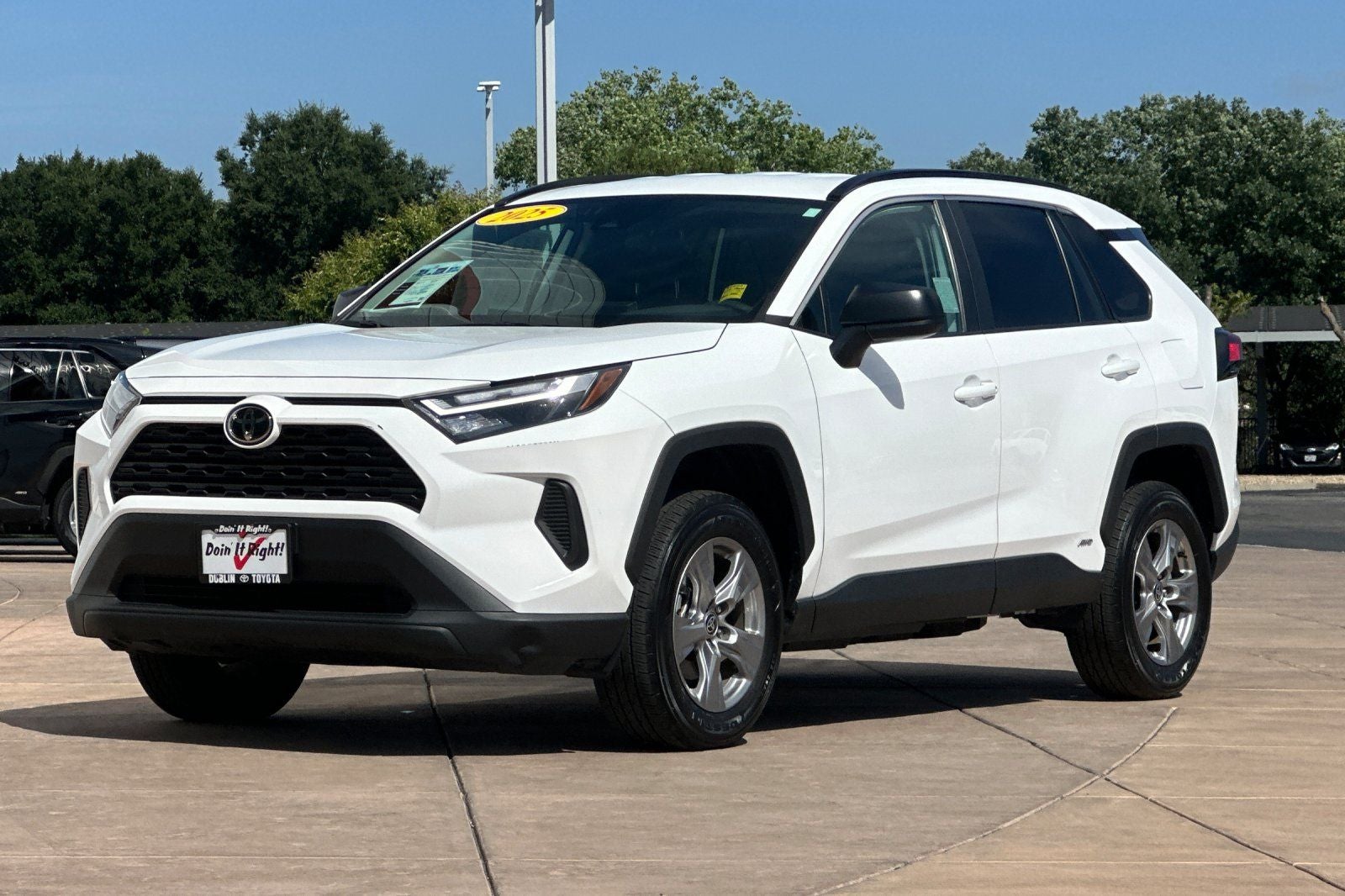 2025 Toyota RAV4 Hybrid LE