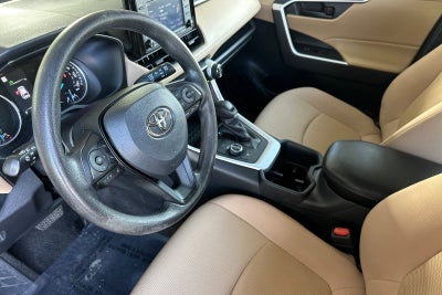 2022 Toyota RAV4 Hybrid LE