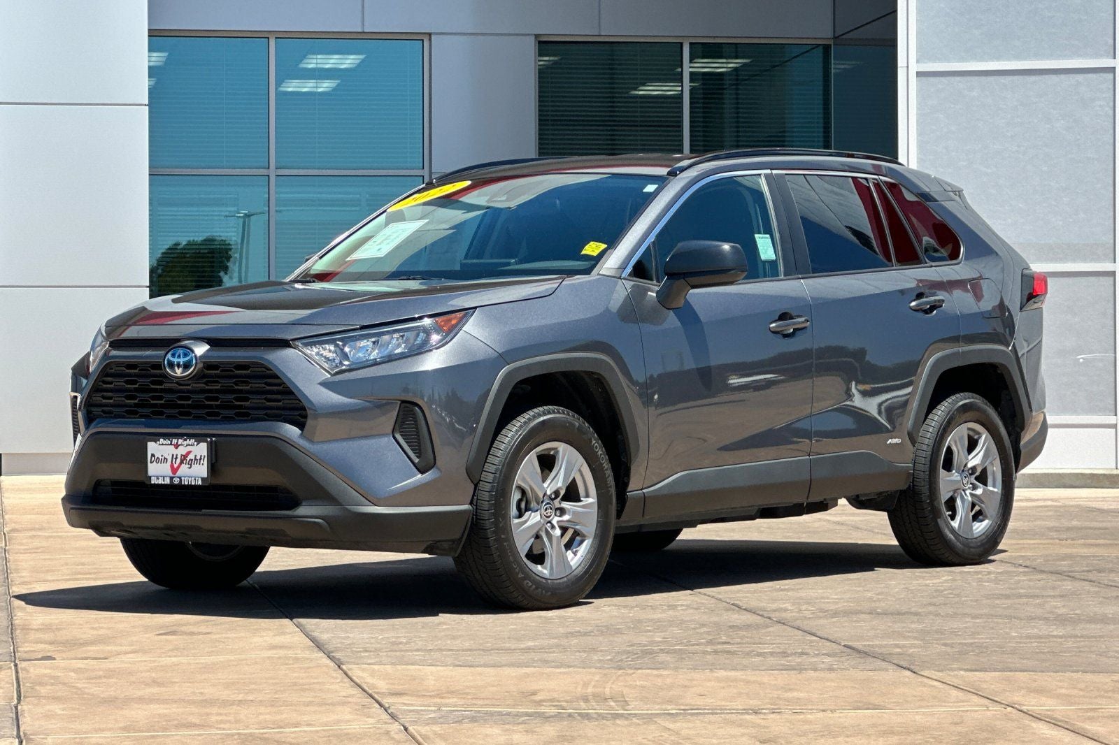 2022 Toyota RAV4 Hybrid LE