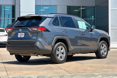 2022 Toyota RAV4 Hybrid LE