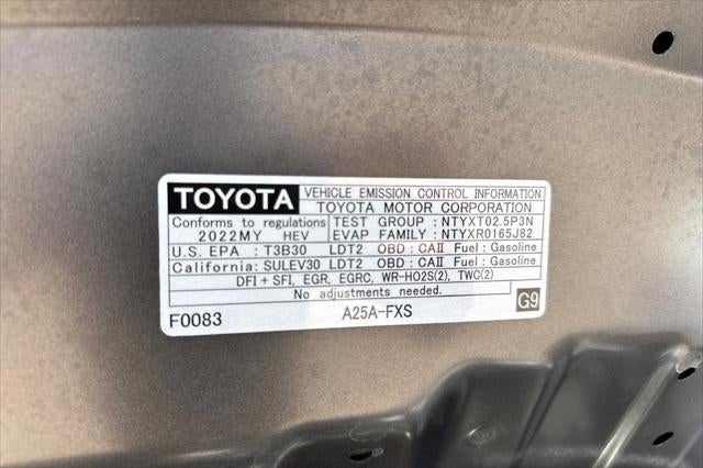 2022 Toyota RAV4 Hybrid LE