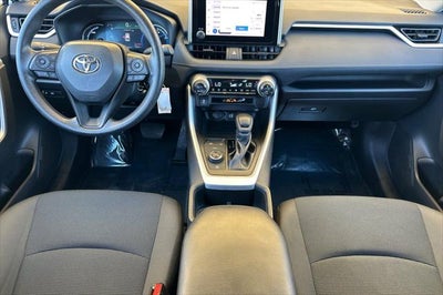 2023 Toyota RAV4 Hybrid LE