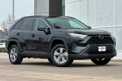 2025 Toyota RAV4 Hybrid LE