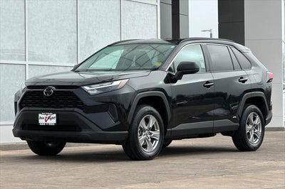 2025 Toyota RAV4 Hybrid LE