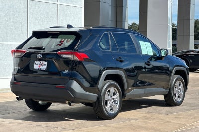 2025 Toyota RAV4 Hybrid LE