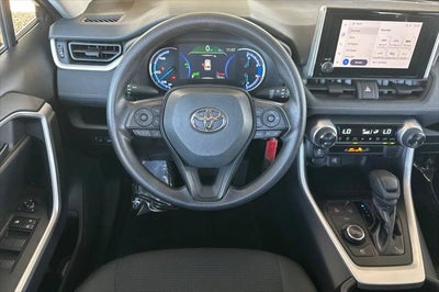2025 Toyota RAV4 Hybrid LE