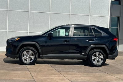 2025 Toyota RAV4 Hybrid LE