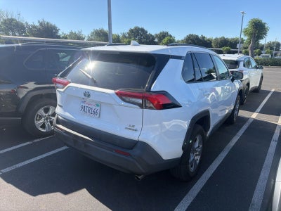 2022 Toyota RAV4 Hybrid LE