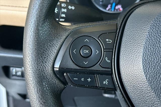 2022 Toyota RAV4 Hybrid LE