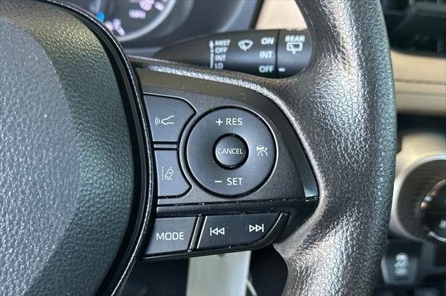 2022 Toyota RAV4 Hybrid LE