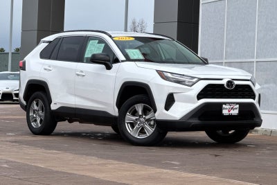 2025 Toyota RAV4 Hybrid LE