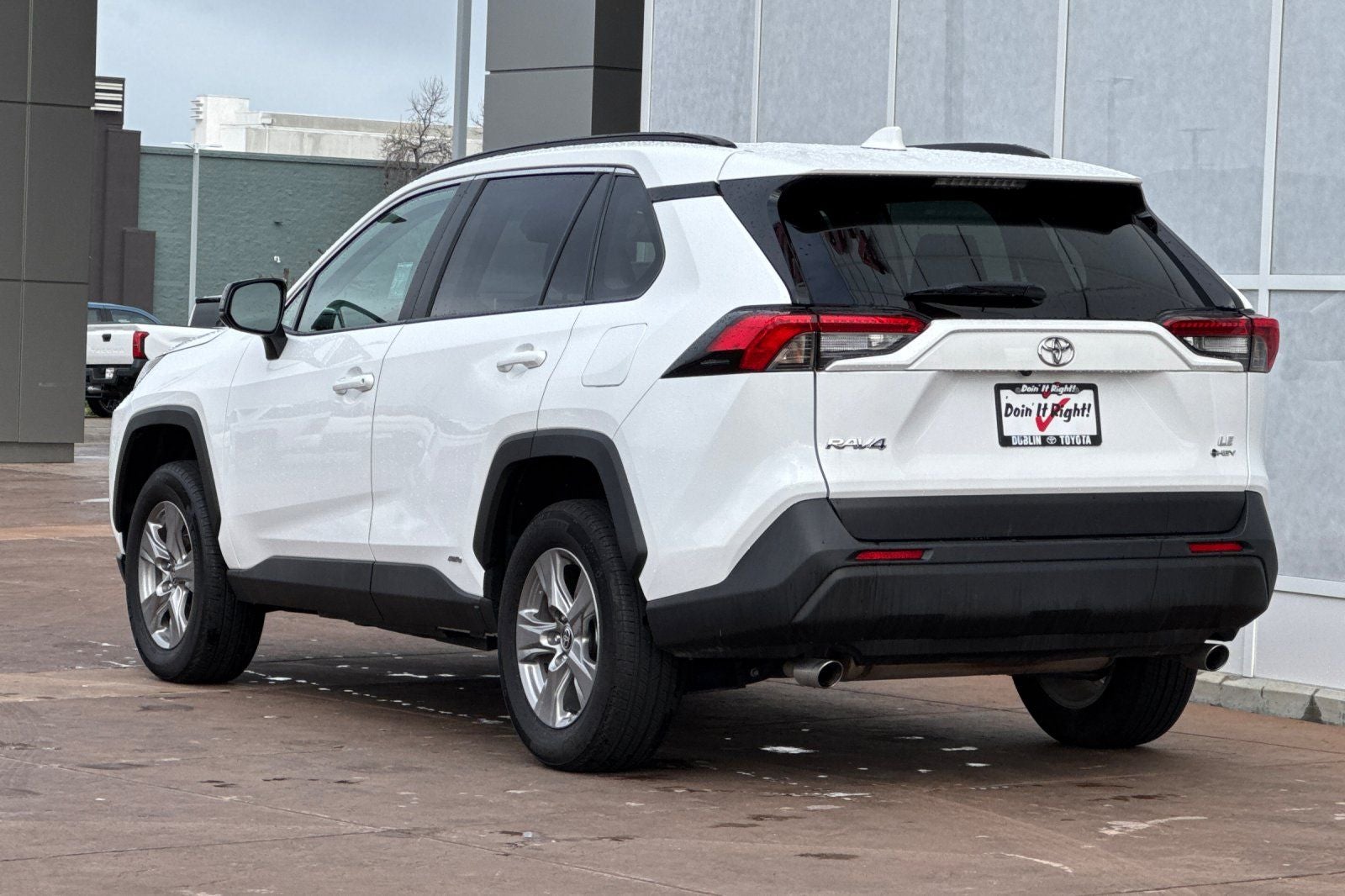 2025 Toyota RAV4 Hybrid LE