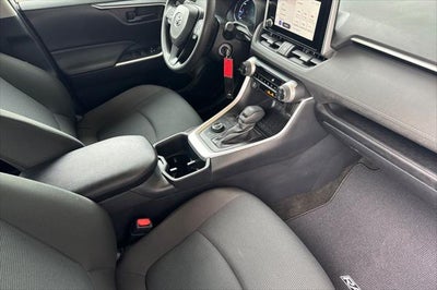 2025 Toyota RAV4 Hybrid LE