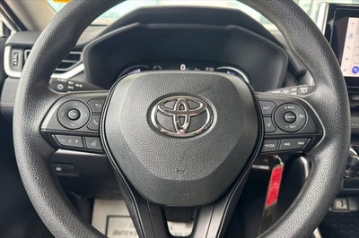 2025 Toyota RAV4 Hybrid LE