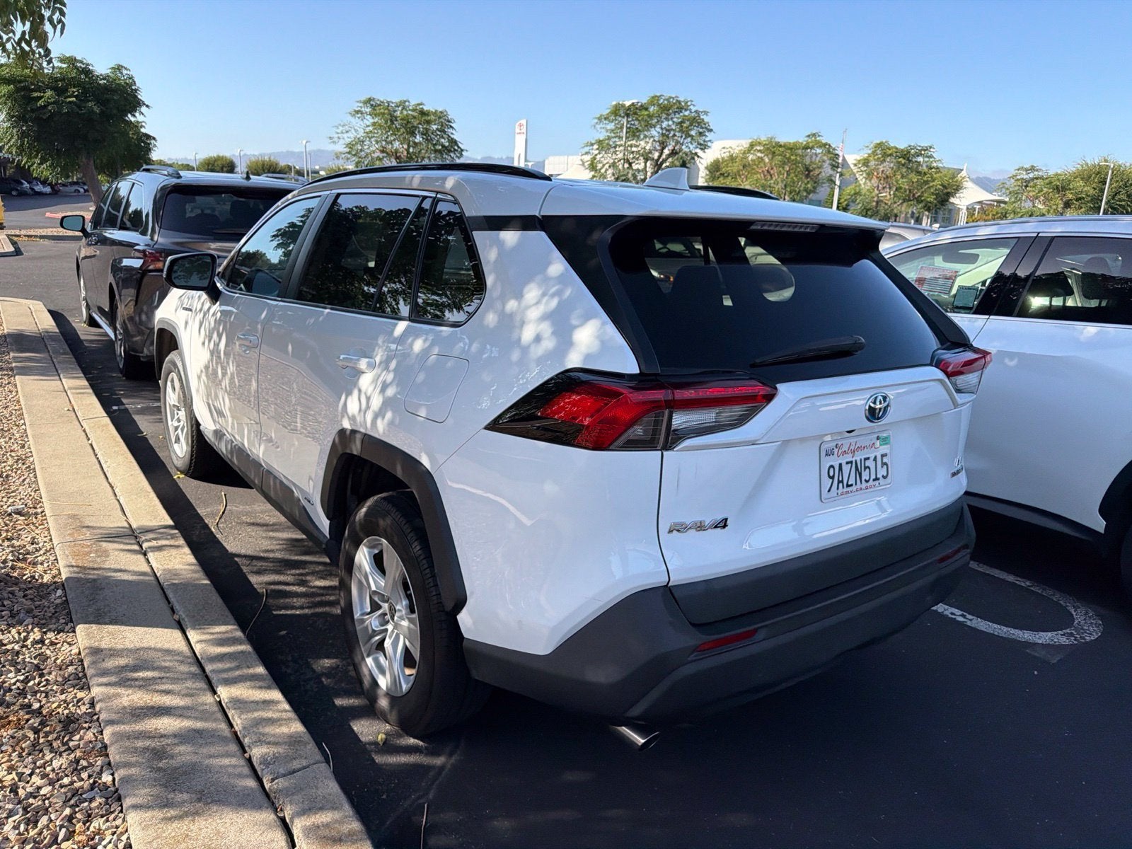2021 Toyota RAV4 Hybrid LE