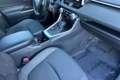 2023 Toyota RAV4 Hybrid LE