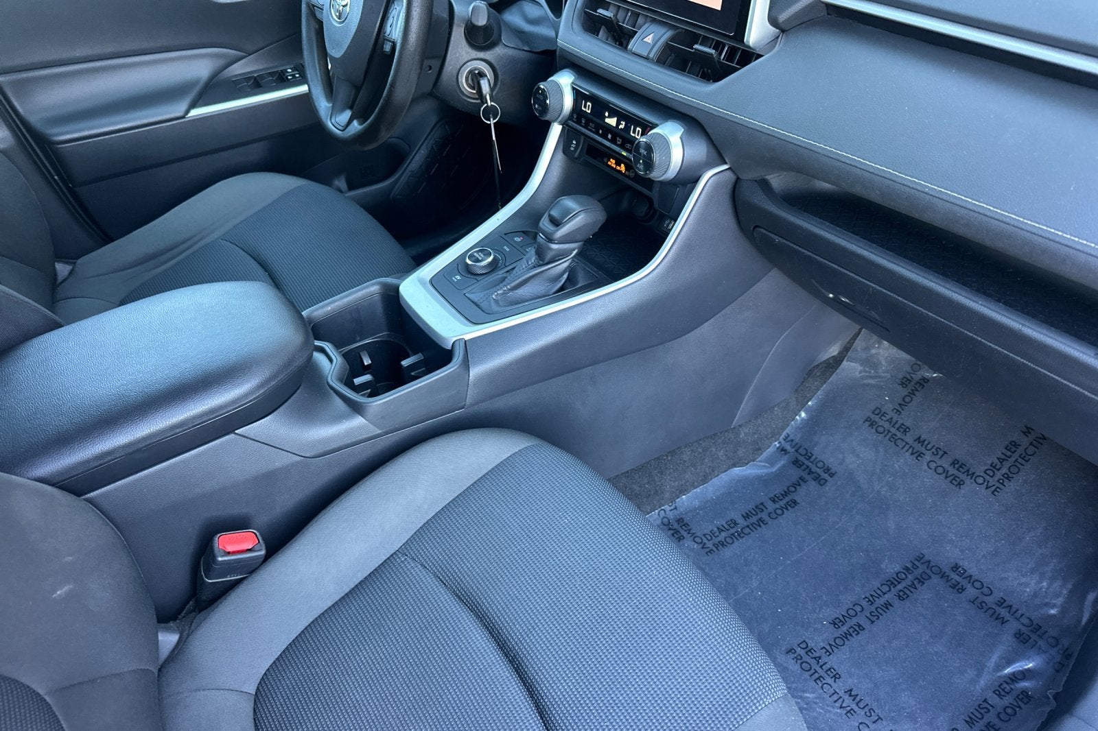 2023 Toyota RAV4 Hybrid LE