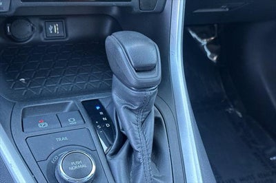 2023 Toyota RAV4 Hybrid LE