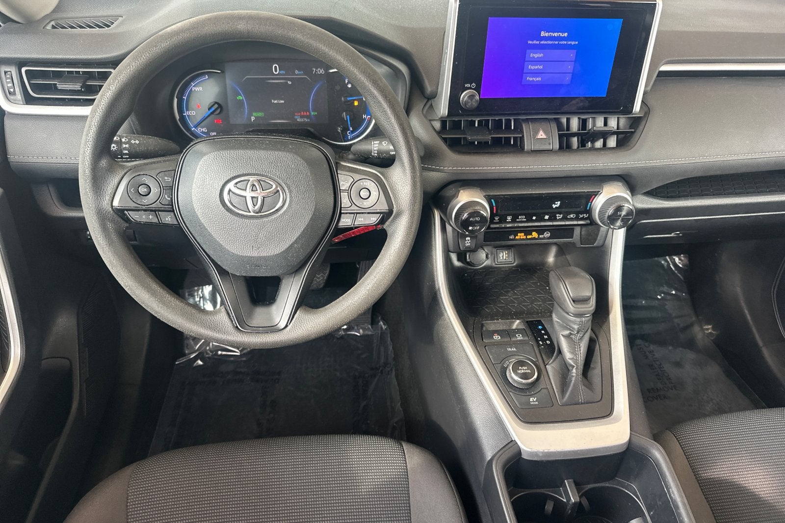 2023 Toyota RAV4 Hybrid LE
