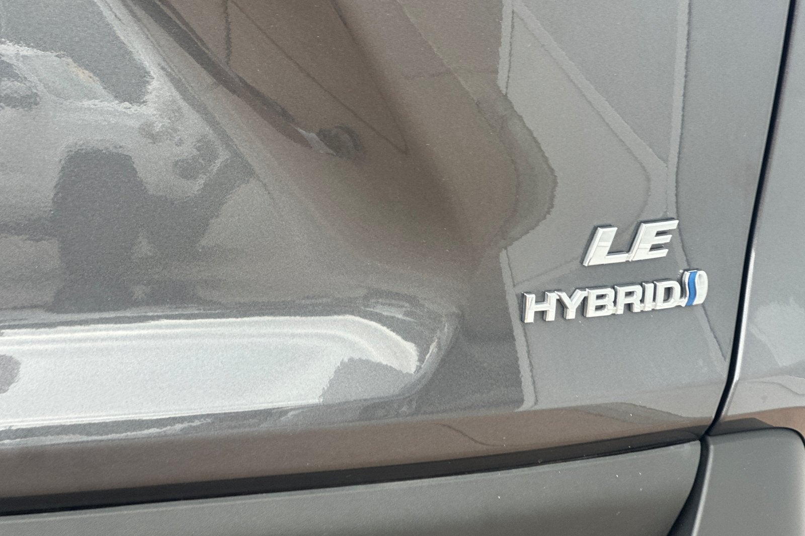 2023 Toyota RAV4 Hybrid LE